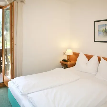 Hotel Seehotel Berau 3*