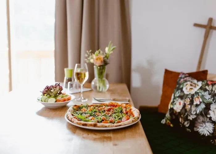 Seehotel Berau Отель Sankt Wolfgang im Salzkammergut