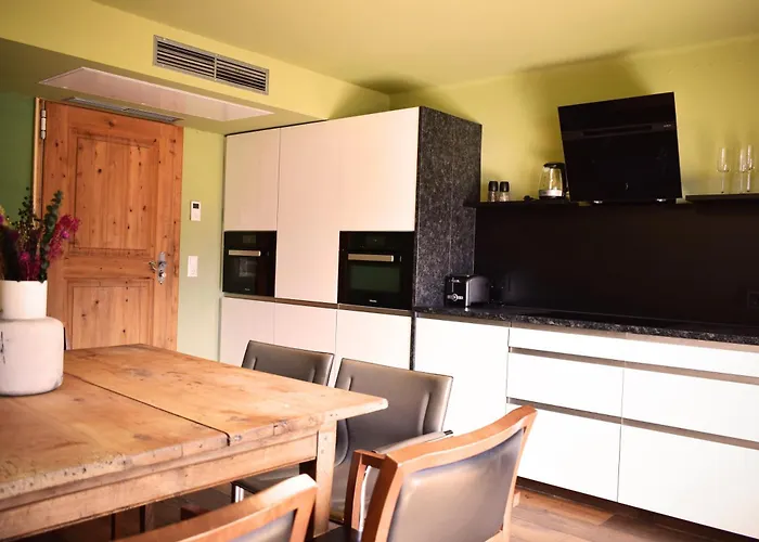 Отель Seehotel Berau